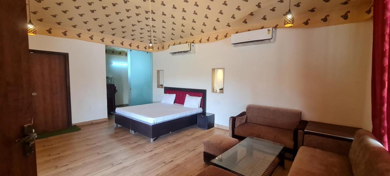 ג'איפור The Rustic Villa, A Stay With Luxuries Amenities And Exotic Nature מראה חיצוני תמונה